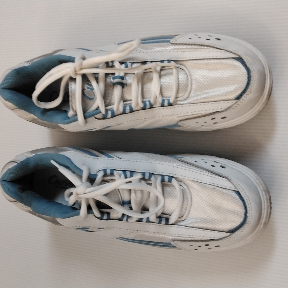 - ⚡5/$25 Vintage CURVES for women toning walking sneakers